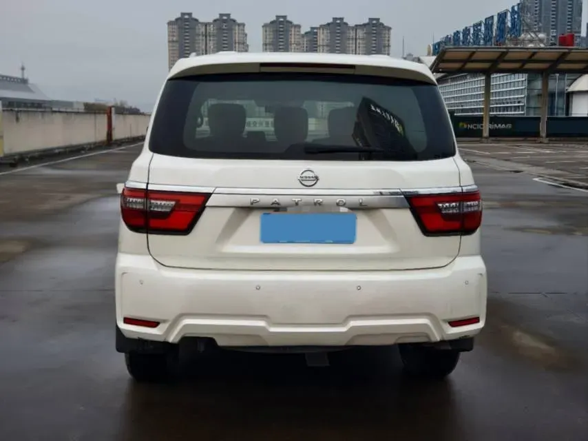 2018 Nissan Patrol 4.0L 279HP V6 7AT,autocango,china used car exporter,china ev exporter,chinese used car exporter,chinese used ev exporter