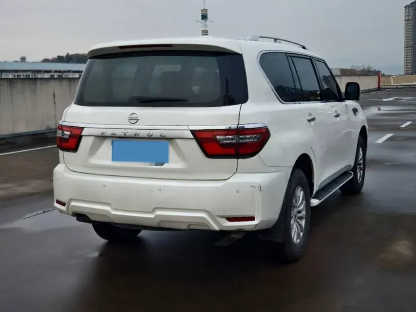 2018 Nissan Patrol 4.0L 279HP V6 7AT,autocango,china used car exporter,china ev exporter,chinese used car exporter,chinese used ev exporter