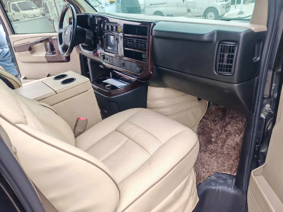 2012 GMC SAVANA 6.0L 328HP V8 6AT,autocango,china used car exporter,china ev exporter,chinese used car exporter,chinese used ev exporter