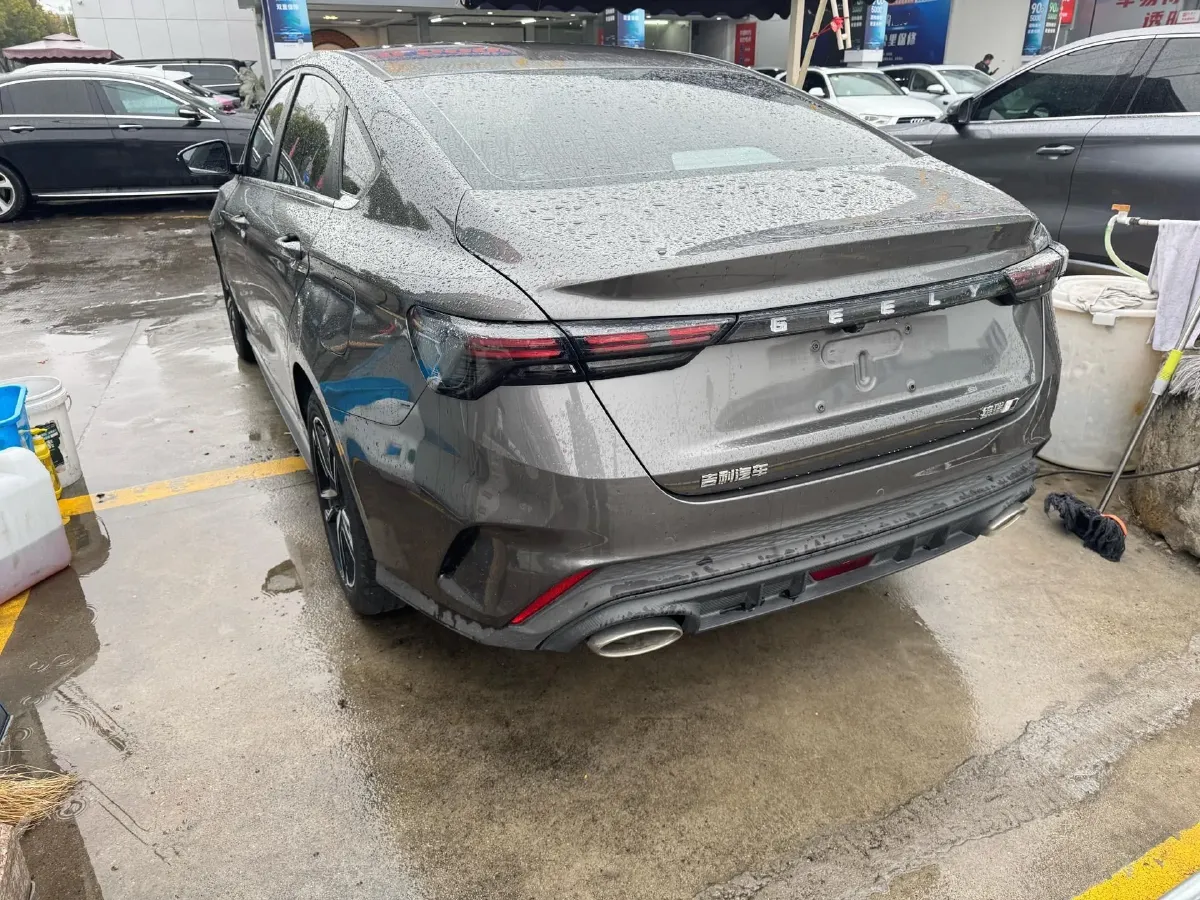 2022 Geely Binray 1.5T 181HP L4 7DCT,autocango,china used car exporter,china ev exporter,chinese used car exporter,chinese used ev exporter