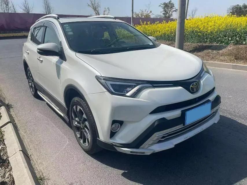 2018 Isuzu Mu-X 1.9T 163HP L4 6AT,autocango,china used car exporter,china ev exporter,chinese used car exporter,chinese used ev exporter
