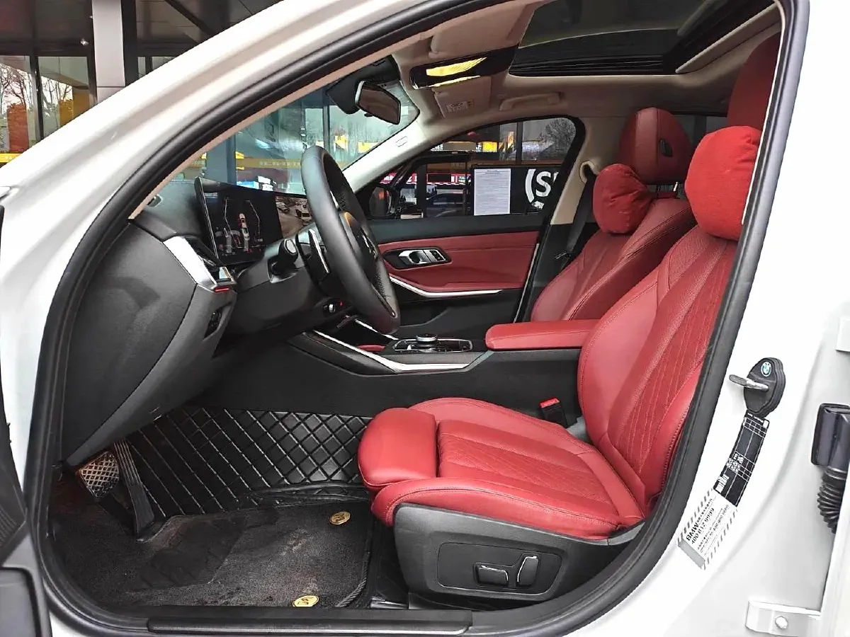 2024 BMW 3 Series 2.0T 184HP L4 8AT,autocango,china used car exporter,china ev exporter,chinese used car exporter,chinese used ev exporter