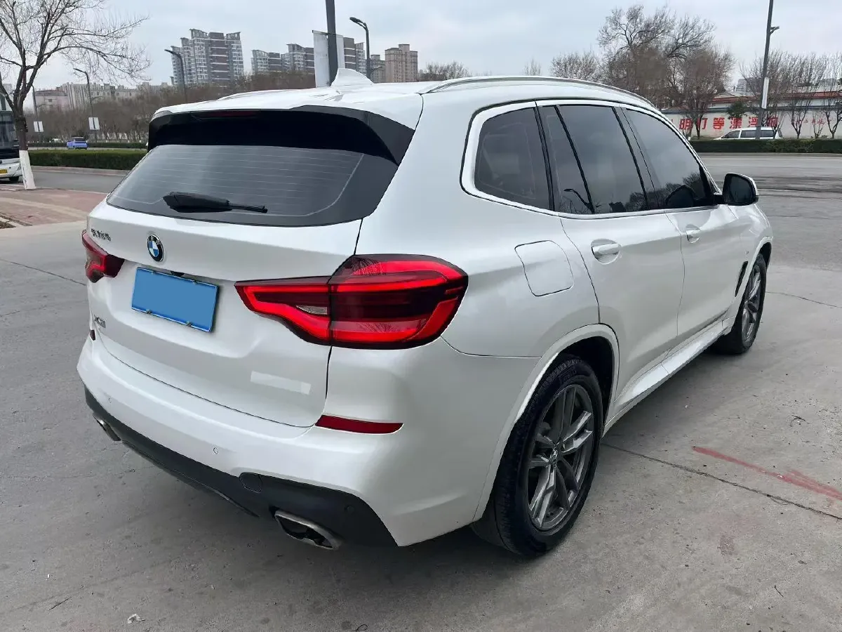 2021 BMW X3 2.0T 184HP L4 8AT,autocango,china used car exporter,china ev exporter,chinese used car exporter,chinese used ev exporter