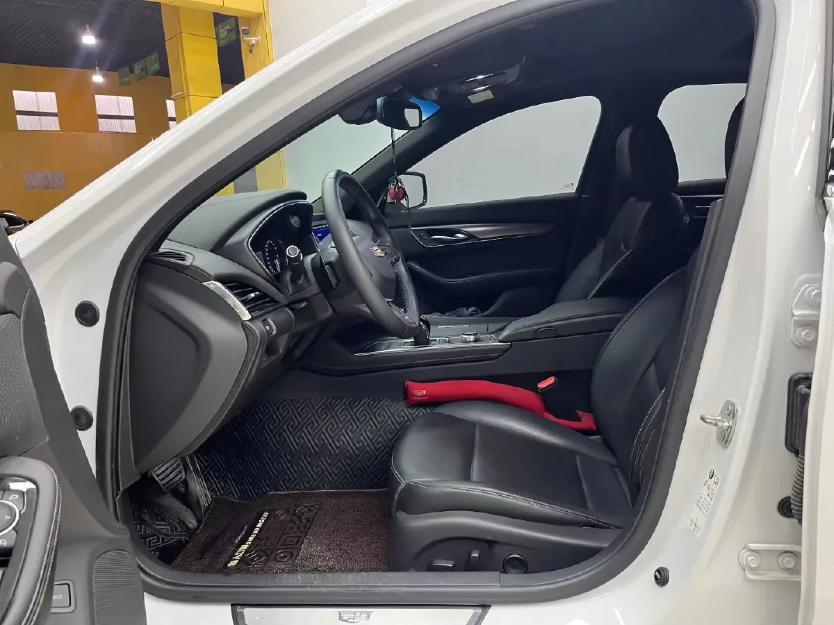 2022 Cadillac CT5 2.0T 237HP L4 10AT,autocango,china used car exporter,china ev exporter,chinese used car exporter,chinese used ev exporter