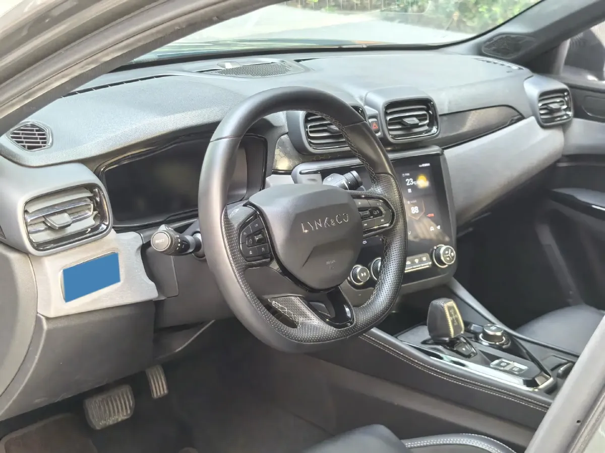 2022 LYNK&CO 03 2.0T 190HP L4 7DCT,autocango,china used car exporter,china ev exporter,chinese used car exporter,chinese used ev exporter