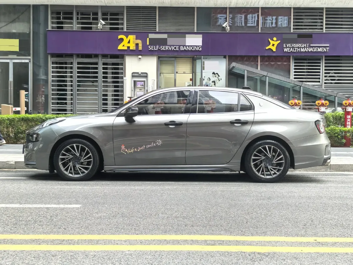 2022 LYNK&CO 03 2.0T 190HP L4 7DCT,autocango,china used car exporter,china ev exporter,chinese used car exporter,chinese used ev exporter