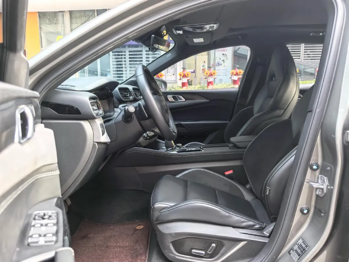 2022 LYNK&CO 03 2.0T 190HP L4 7DCT,autocango,china used car exporter,china ev exporter,chinese used car exporter,chinese used ev exporter