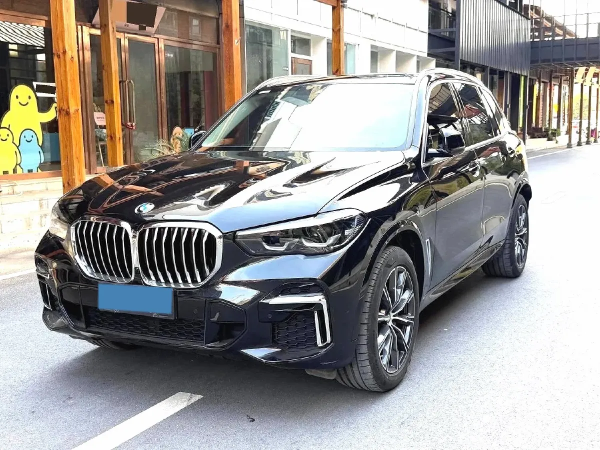 2022 BMW X5 2.0T 245HP L4 8AT,autocango,china used car exporter,china ev exporter,chinese used car exporter,chinese used ev exporter