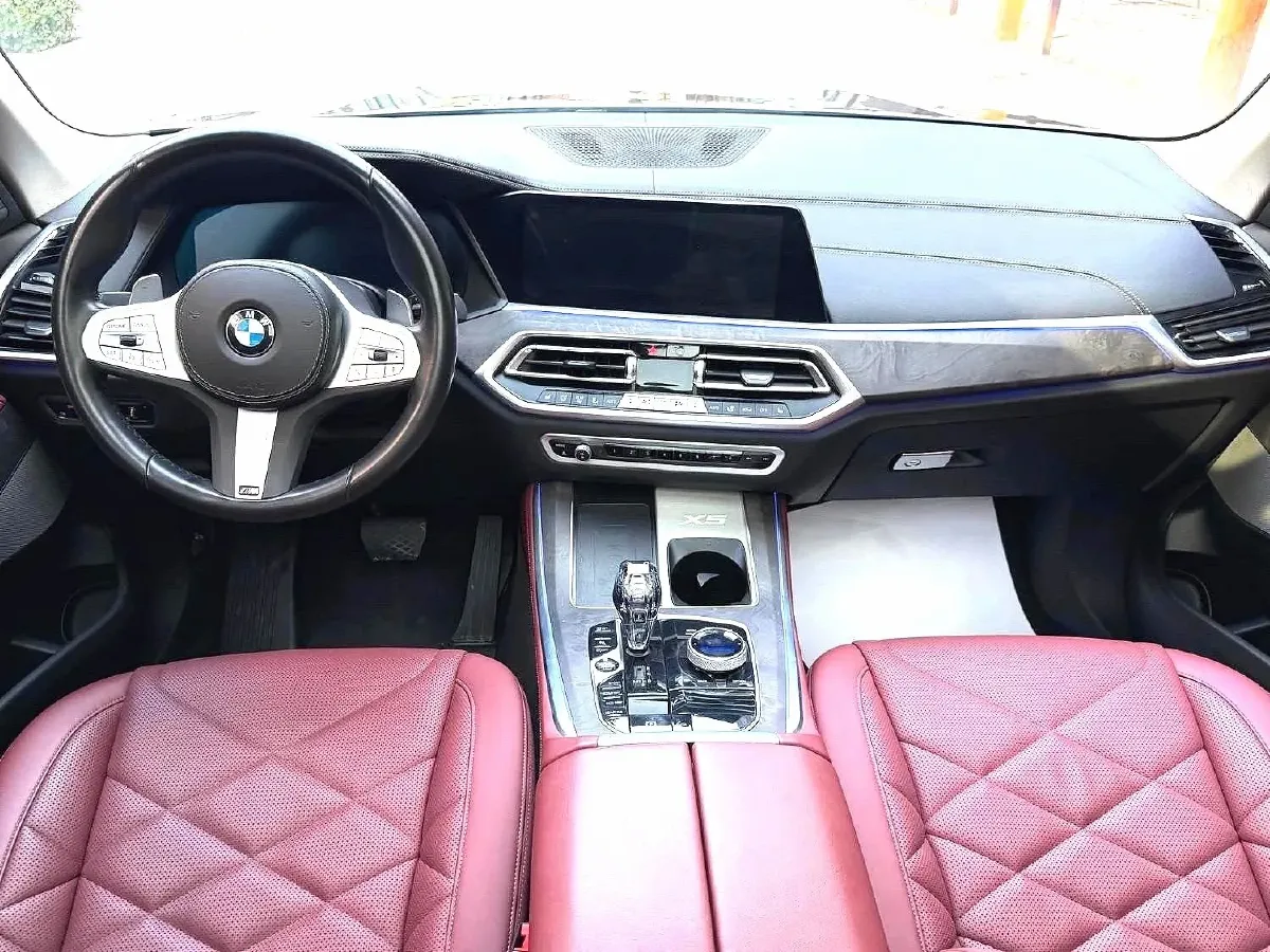 2022 BMW X5 2.0T 245HP L4 8AT,autocango,china used car exporter,china ev exporter,chinese used car exporter,chinese used ev exporter