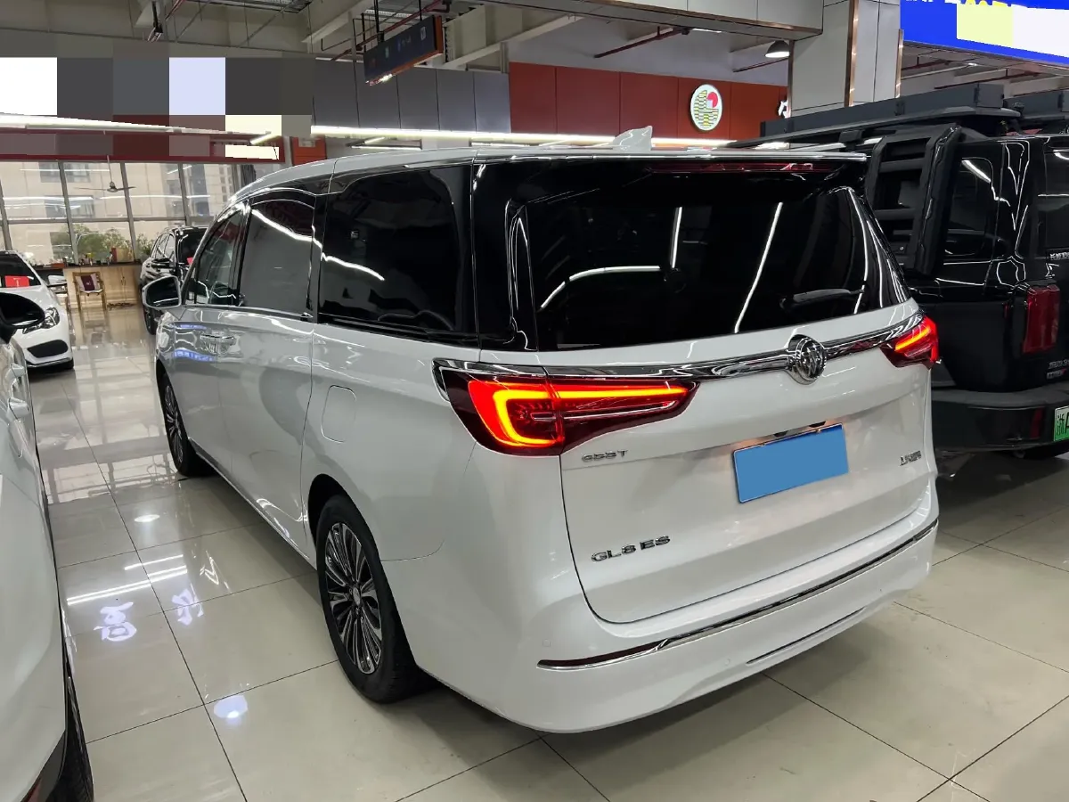 2021 Buick GL8 2.0T 237HP L4 9AT,autocango,china used car exporter,china ev exporter,chinese used car exporter,chinese used ev exporter