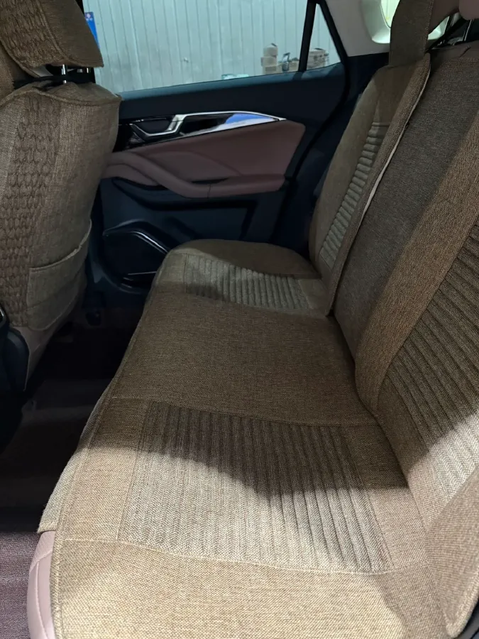 2025 Bestune B70 1.5T 169HP L4 7DCT,autocango,china used car exporter,china ev exporter,chinese used car exporter,chinese used ev exporter