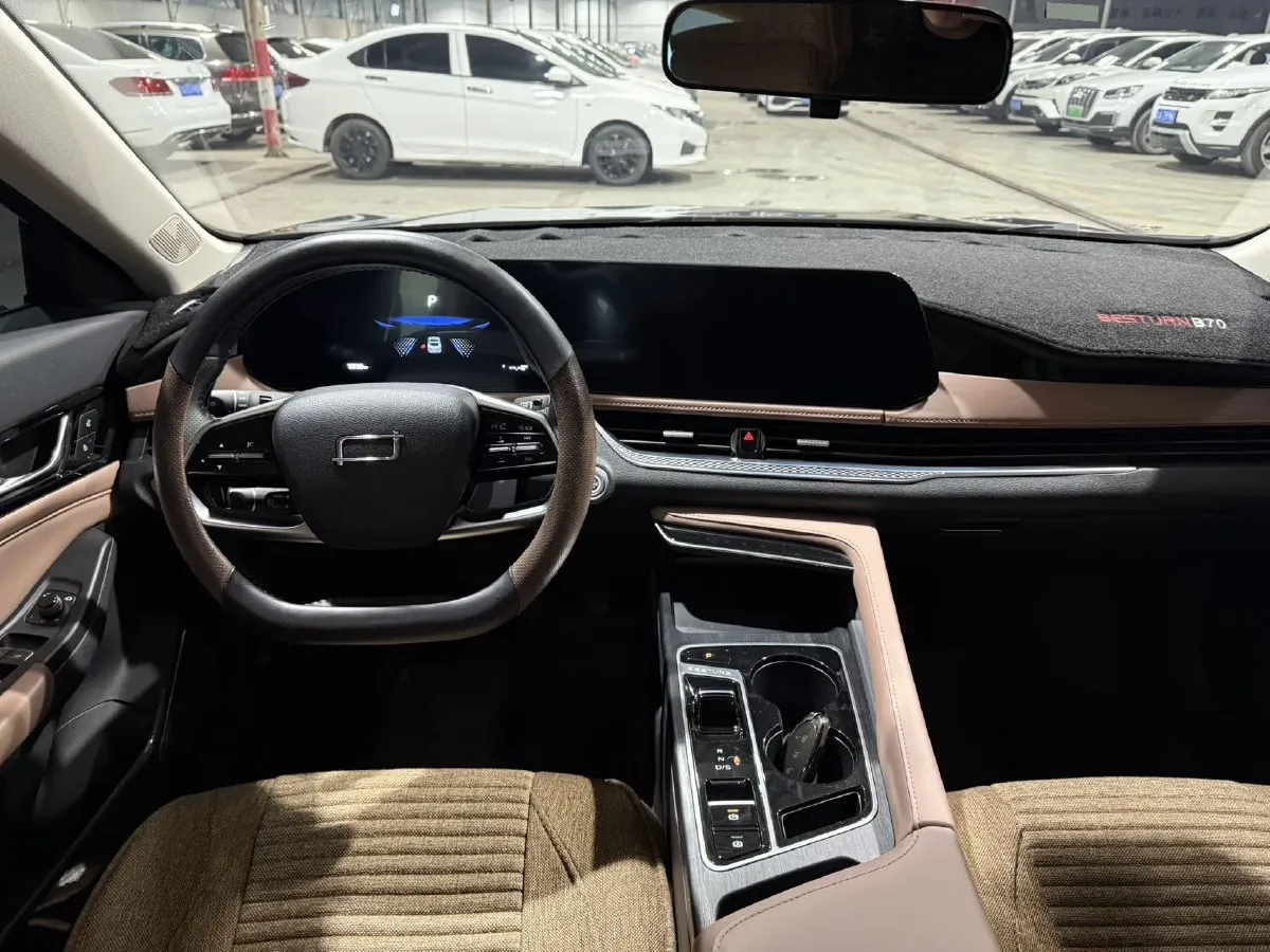 2025 Bestune B70 1.5T 169HP L4 7DCT,autocango,china used car exporter,china ev exporter,chinese used car exporter,chinese used ev exporter