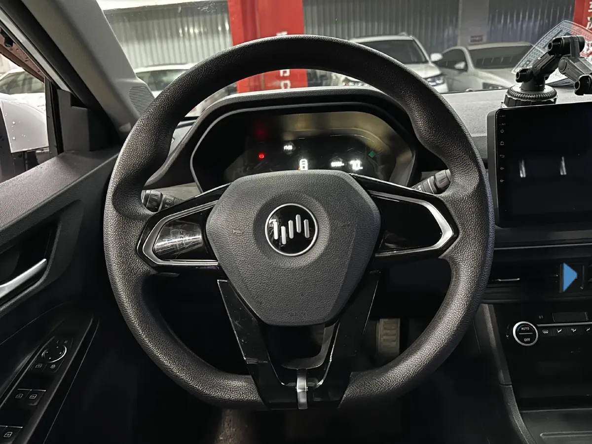 2021 Weltmeister E.5 BEV 49.92KWH,autocango,china used car exporter,china ev exporter,chinese used car exporter,chinese used ev exporter