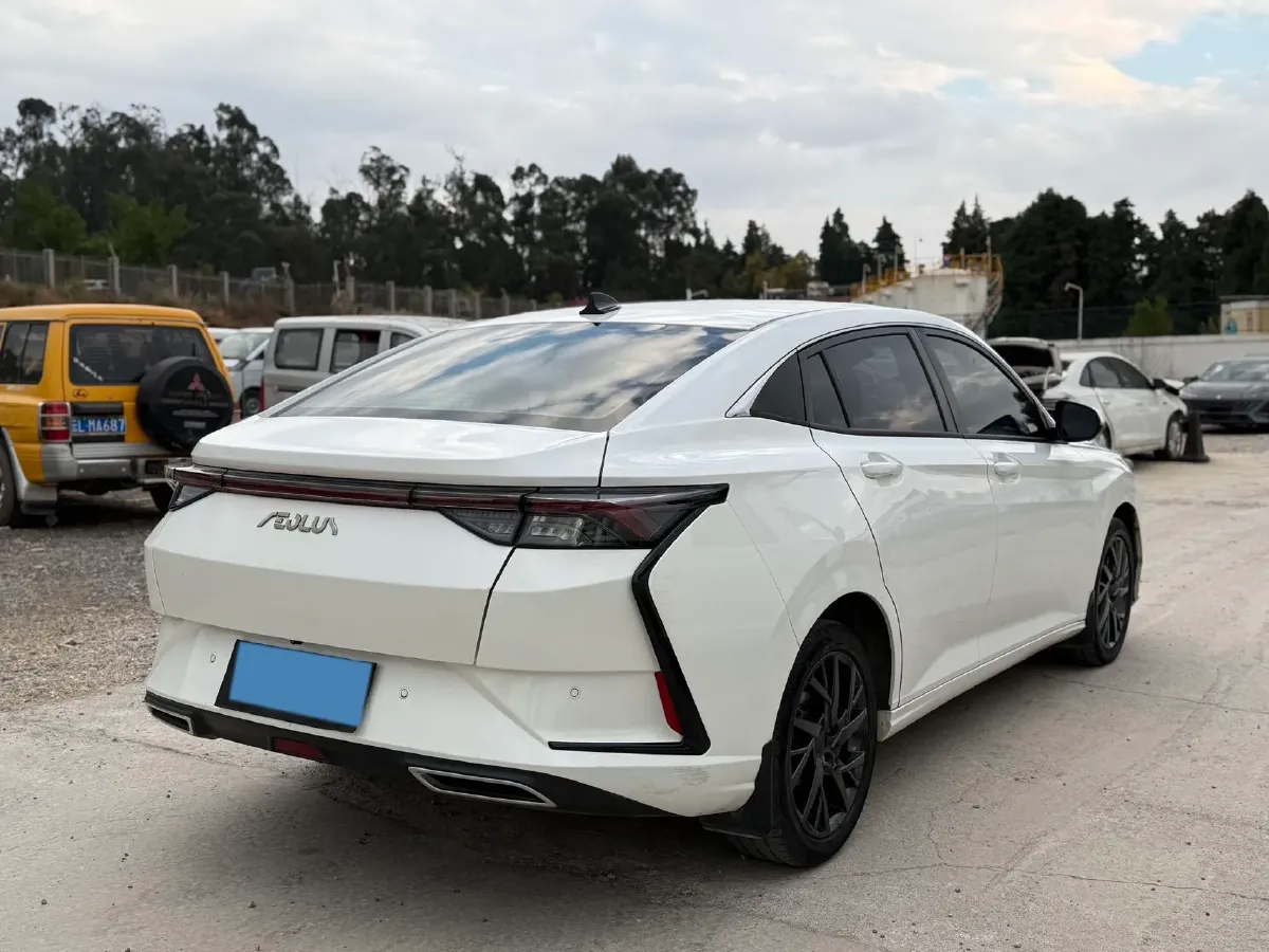 2020 DongFeng Aeolus YiXuan 1.5T 150HP L4 6DCT,autocango,china used car exporter,china ev exporter,chinese used car exporter,chinese used ev exporter