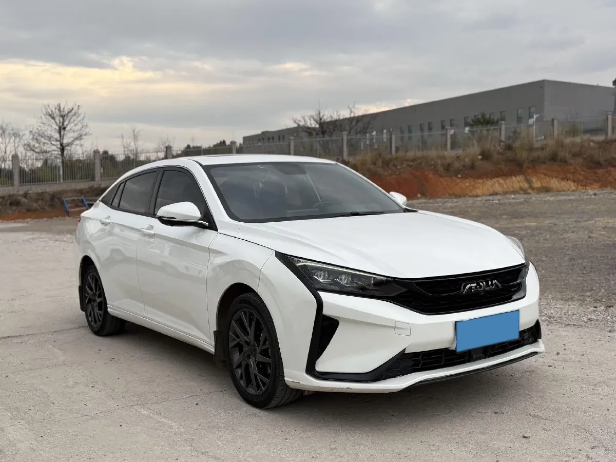 2020 DongFeng Aeolus YiXuan 1.5T 150HP L4 6DCT,autocango,china used car exporter,china ev exporter,chinese used car exporter,chinese used ev exporter