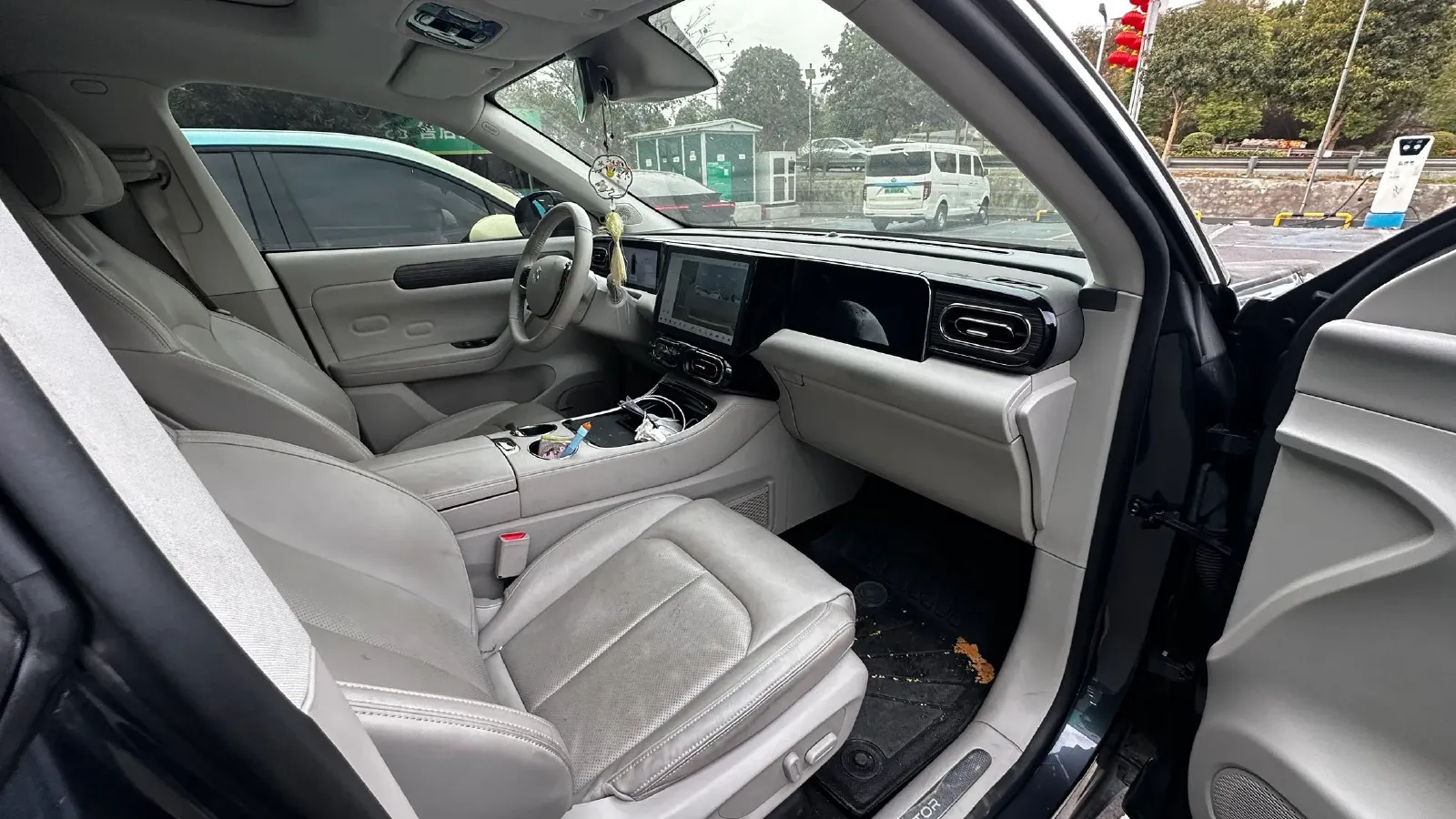 2023 Leapmotor C11 BEV 69.2KWH,autocango,china used car exporter,china ev exporter,chinese used car exporter,chinese used ev exporter