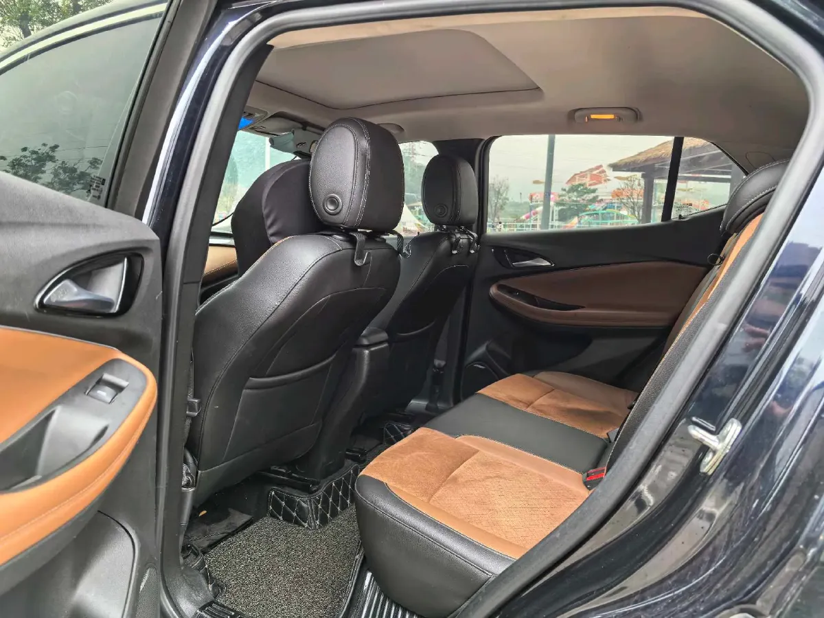 2020 Buick Encore GX 1.3T 165HP L3 CVT,autocango,china used car exporter,china ev exporter,chinese used car exporter,chinese used ev exporter