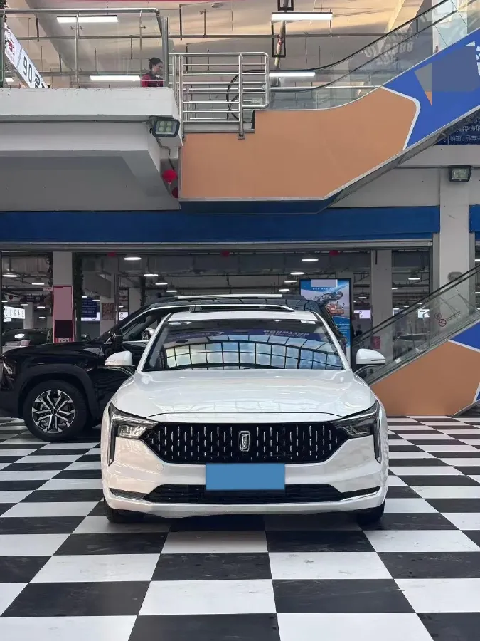 2022 Bestune B70 1.5T 169HP L4 7DCT,autocango,china used car exporter,china ev exporter,chinese used car exporter,chinese used ev exporter