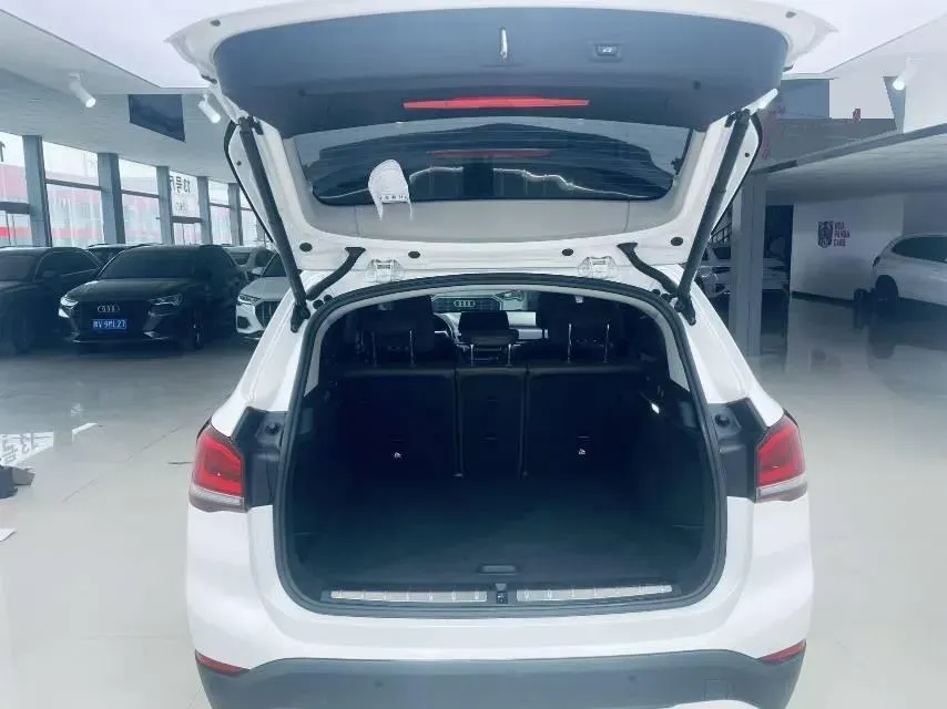2022 BMW X1 1.5T 140HP L3 7DCT,autocango,china used car exporter,china ev exporter,chinese used car exporter,chinese used ev exporter