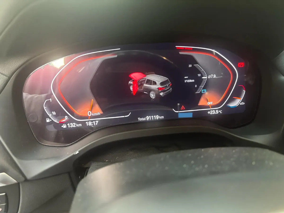 2022 BMW X3 2.0T 252HP L4 8AT,autocango,china used car exporter,china ev exporter,chinese used car exporter,chinese used ev exporter