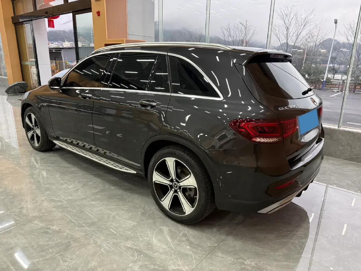 2022 Mercedes-Benz GLC Class 2.0T 258HP L4 9AT,autocango,china used car exporter,china ev exporter,chinese used car exporter,chinese used ev exporter