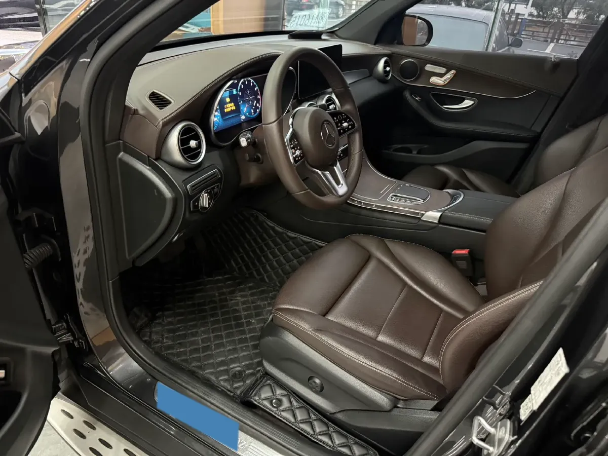 2022 Mercedes-Benz GLC Class 2.0T 258HP L4 9AT,autocango,china used car exporter,china ev exporter,chinese used car exporter,chinese used ev exporter