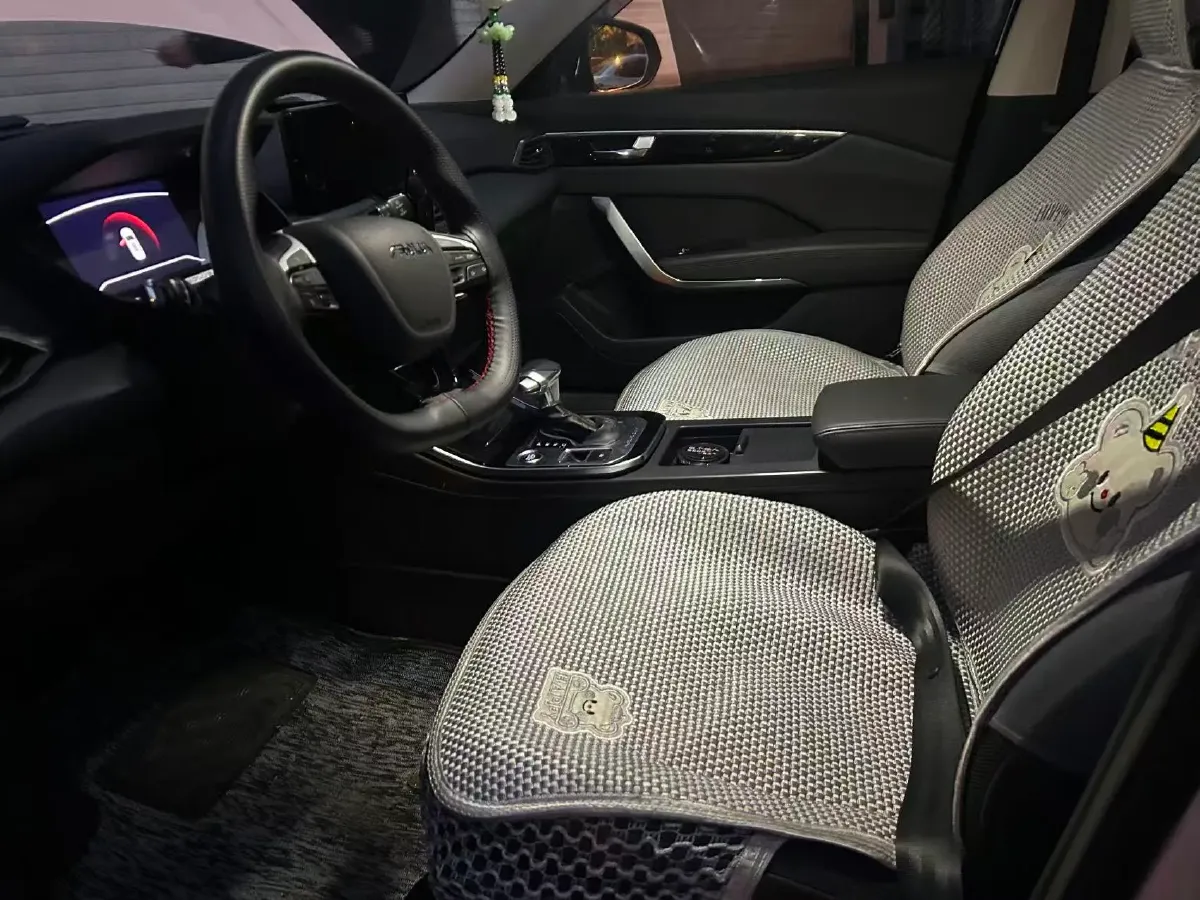 2020 DongFeng Aeolus YiXuan GS 1.5T 150HP L4 6DCT,autocango,china used car exporter,china ev exporter,chinese used car exporter,chinese used ev exporter