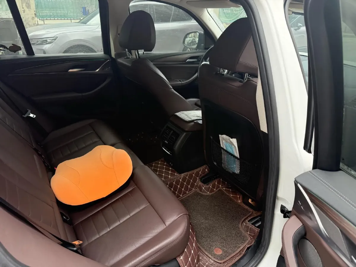 2020 BMW X3 2.0T 224HP L4 8AT,autocango,china used car exporter,china ev exporter,chinese used car exporter,chinese used ev exporter