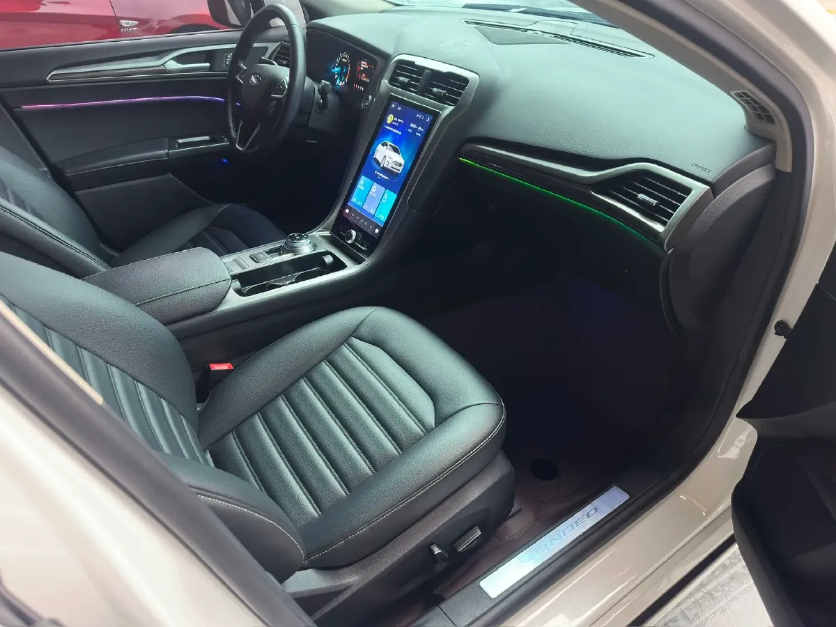 2020 Ford Mondeo 1.5T 182HP L4 6AT,autocango,china used car exporter,china ev exporter,chinese used car exporter,chinese used ev exporter