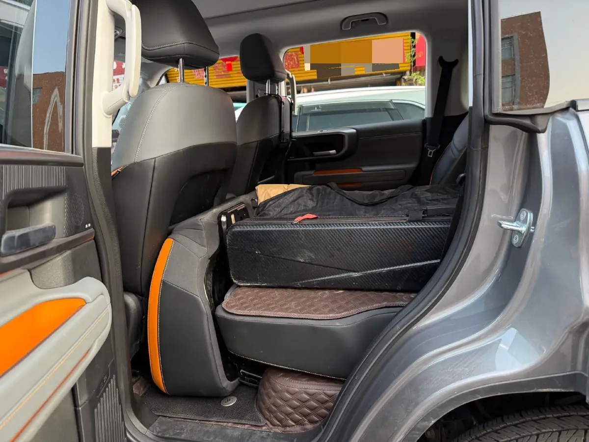 2025 Beijing BJ40 REEV REEV 188HP REEV 40.3KWH,autocango,china used car exporter,china ev exporter,chinese used car exporter,chinese used ev exporter