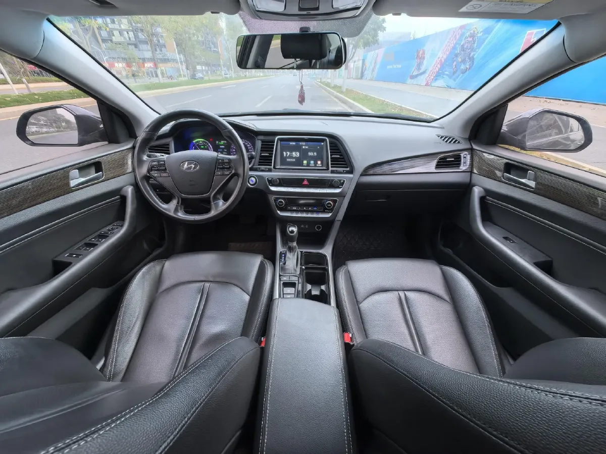 2018 Hyundai Sonata 2.0L 156HP L4 6AT PHEV 12.9KWH,autocango,china used car exporter,china ev exporter,chinese used car exporter,chinese used ev exporter