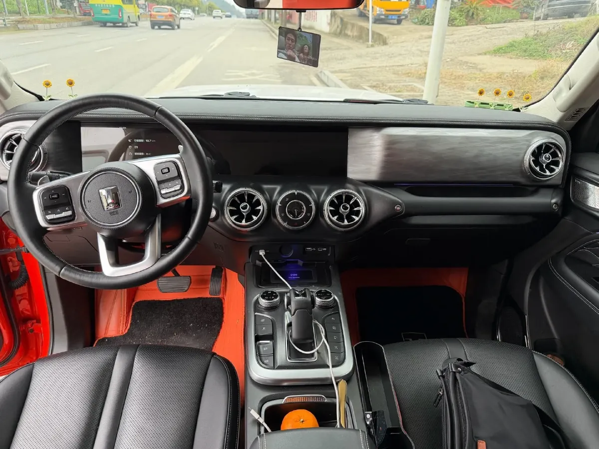 2021 Tank 300 2.0T 227HP L4 8AT,autocango,china used car exporter,china ev exporter,chinese used car exporter,chinese used ev exporter