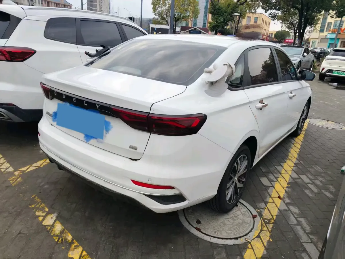 2023 Geely Emgrand 1.5L 127HP L4 CVT,autocango,china used car exporter,china ev exporter,chinese used car exporter,chinese used ev exporter