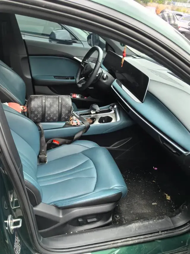 2023 MG 7 2.0T 261HP L4 9AT,autocango,china used car exporter,china ev exporter,chinese used car exporter,chinese used ev exporter