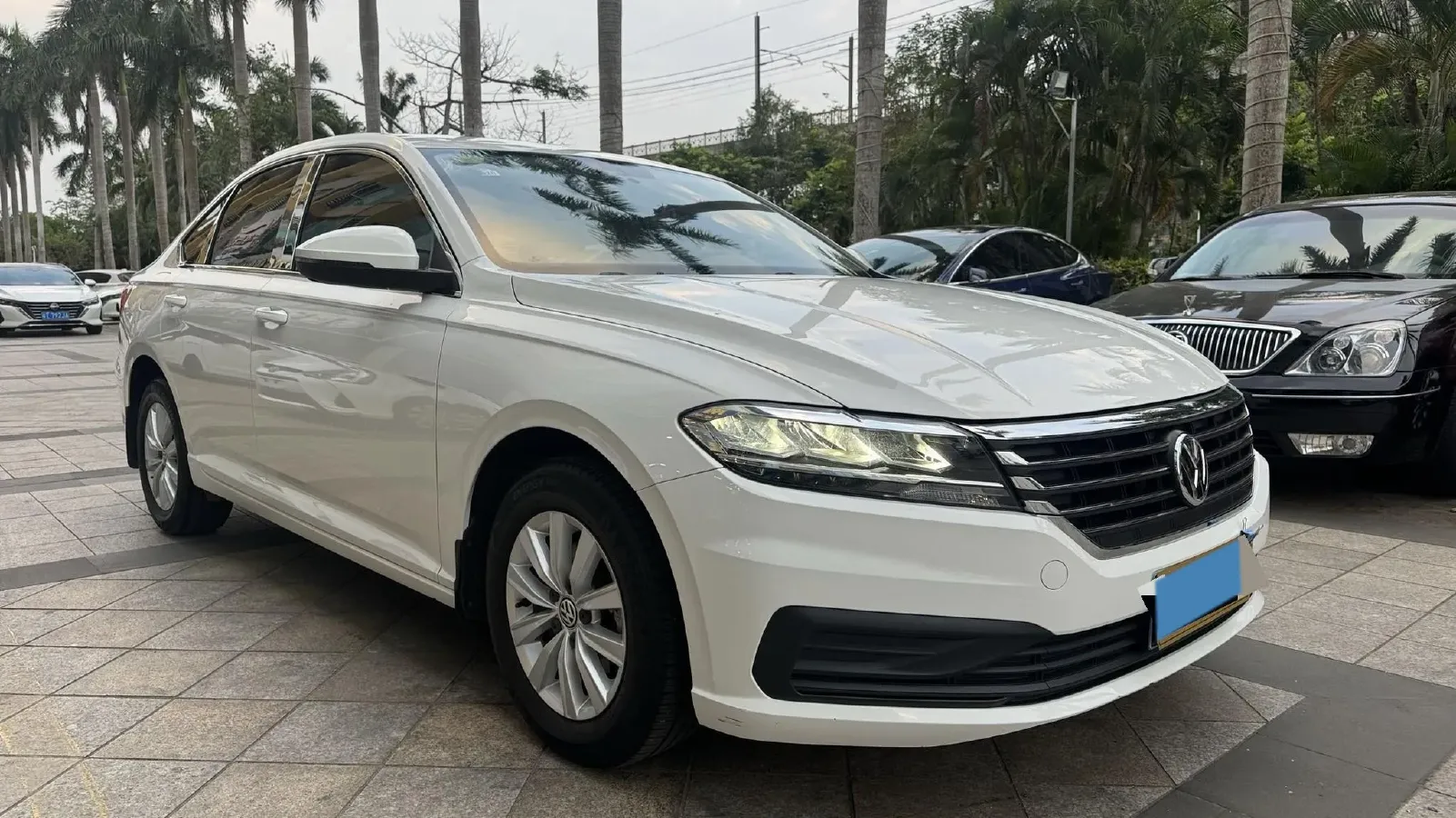 2018 Landwind XiaoYao 1.5T 163HP L4 CVT,autocango,china used car exporter,china ev exporter,chinese used car exporter,chinese used ev exporter