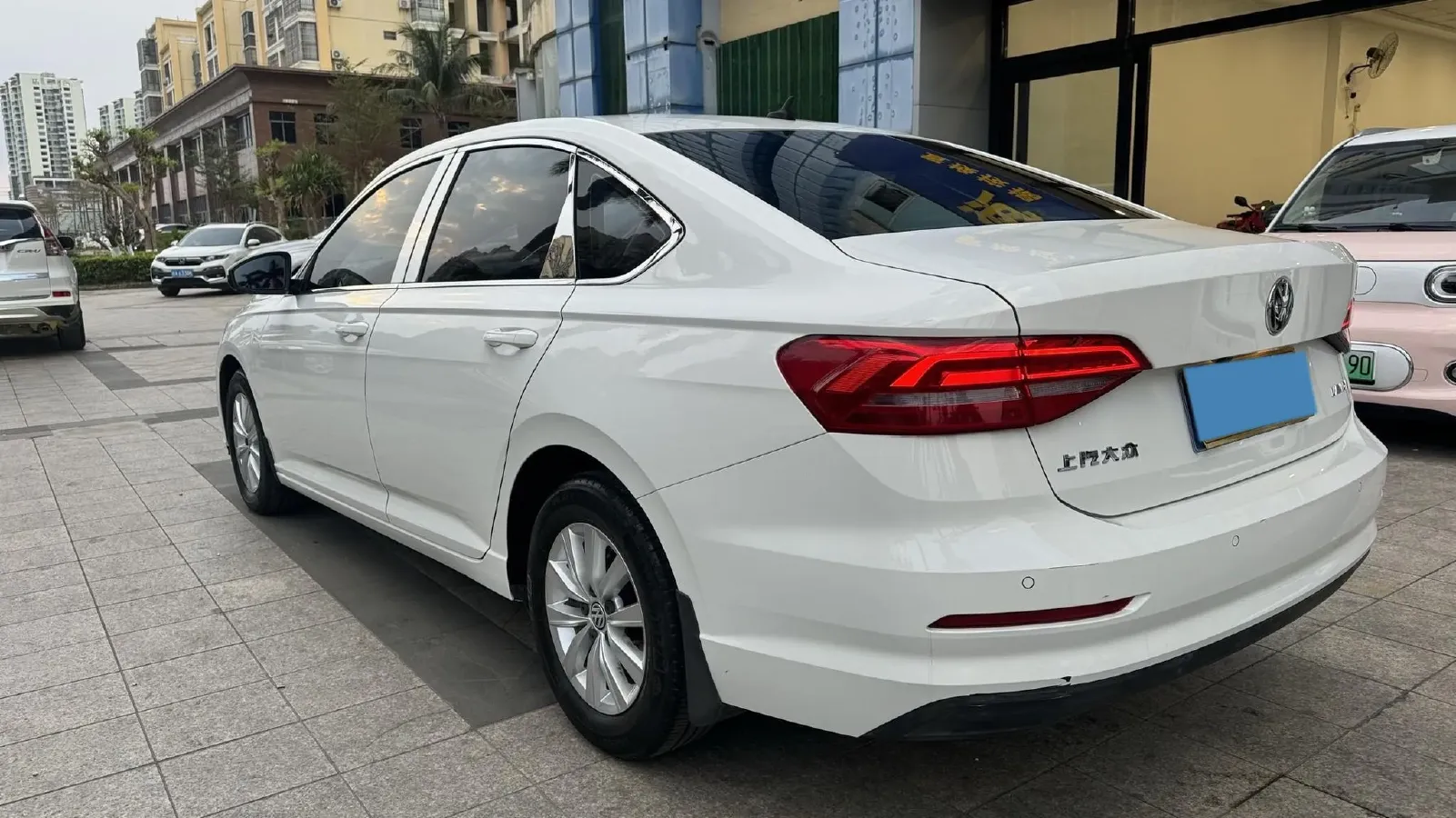 2018 Landwind XiaoYao 1.5T 163HP L4 CVT,autocango,china used car exporter,china ev exporter,chinese used car exporter,chinese used ev exporter