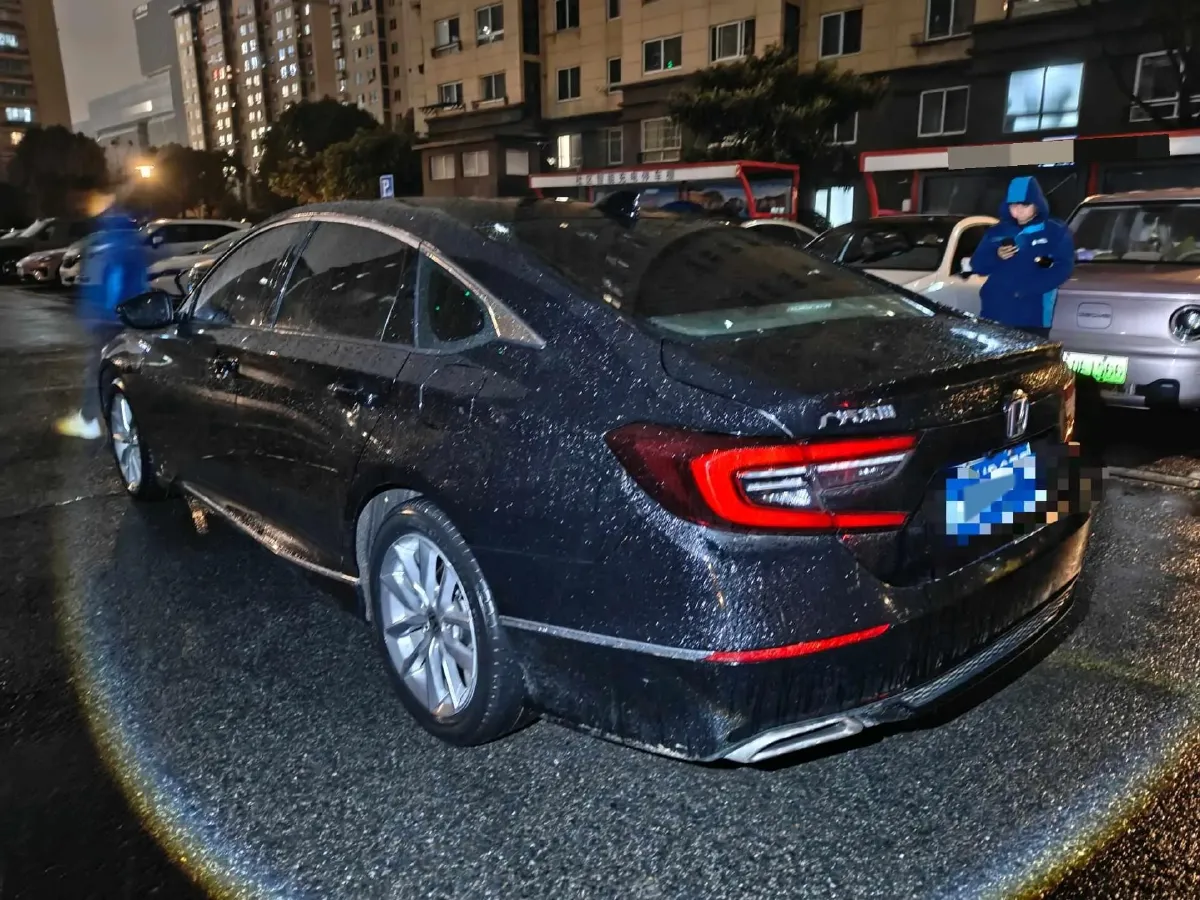 2022 Honda Accord 1.5T 194HP L4 CVT,autocango,china used car exporter,china ev exporter,chinese used car exporter,chinese used ev exporter