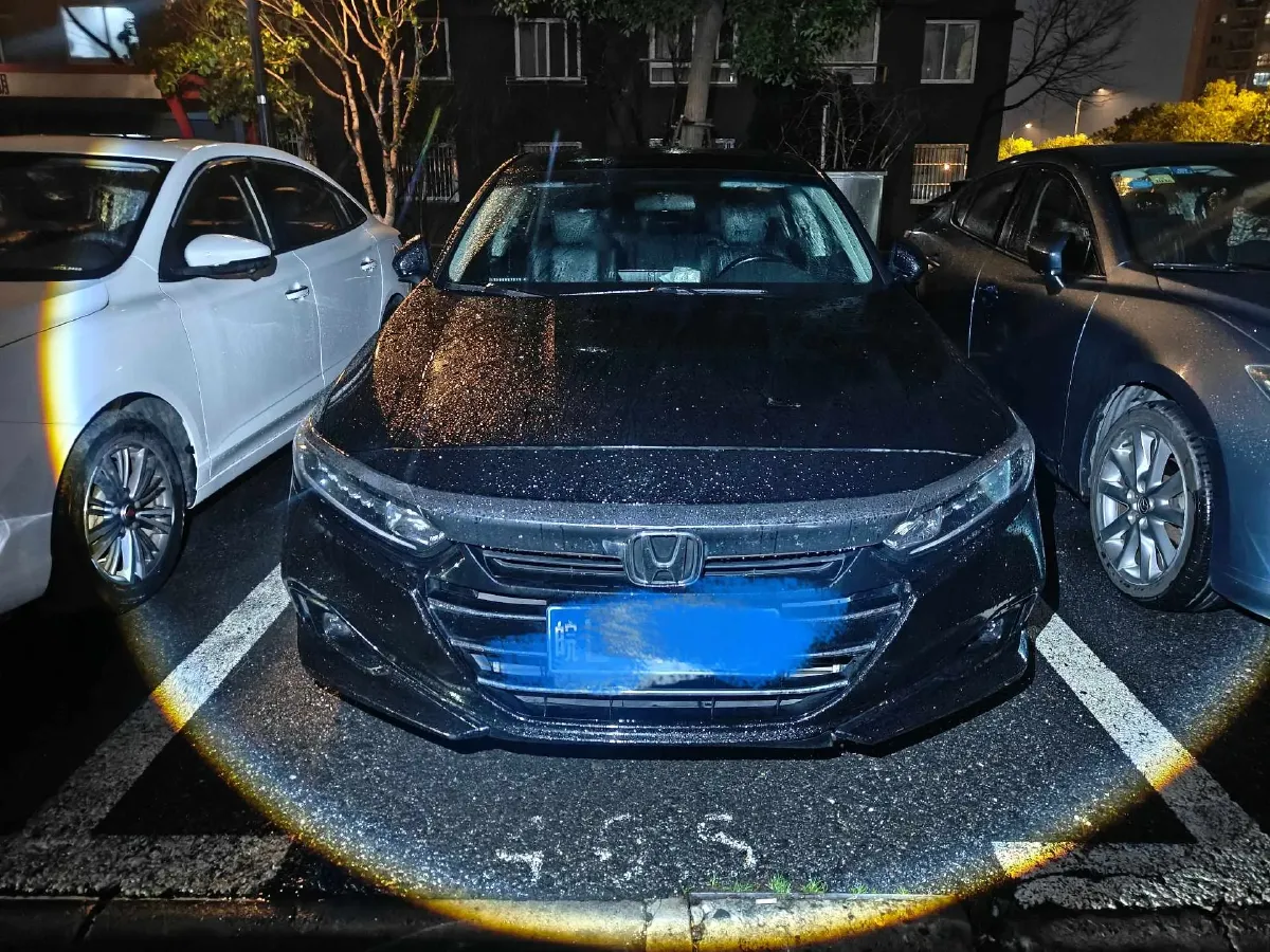 2022 Honda Accord 1.5T 194HP L4 CVT,autocango,china used car exporter,china ev exporter,chinese used car exporter,chinese used ev exporter