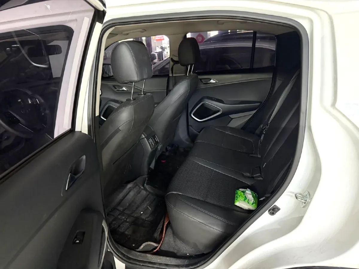 2018 Hyundai ix35 2.0L 160HP L4 6AT,autocango,china used car exporter,china ev exporter,chinese used car exporter,chinese used ev exporter