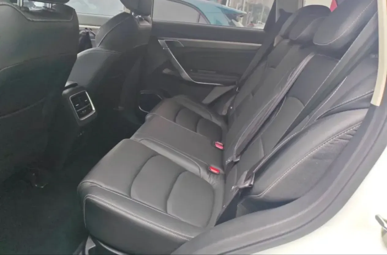 2020 Geely Azkarra 1.8T 184HP L4 7DCT,autocango,china used car exporter,china ev exporter,chinese used car exporter,chinese used ev exporter