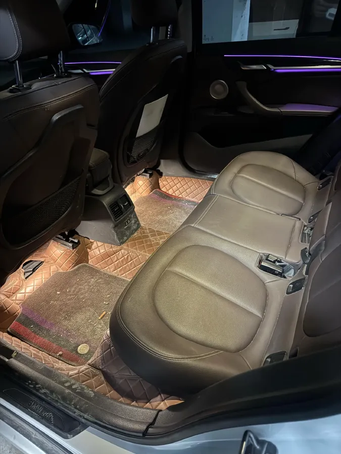 2021 BMW X1 2.0T 192HP L4 8AT,autocango,china used car exporter,china ev exporter,chinese used car exporter,chinese used ev exporter