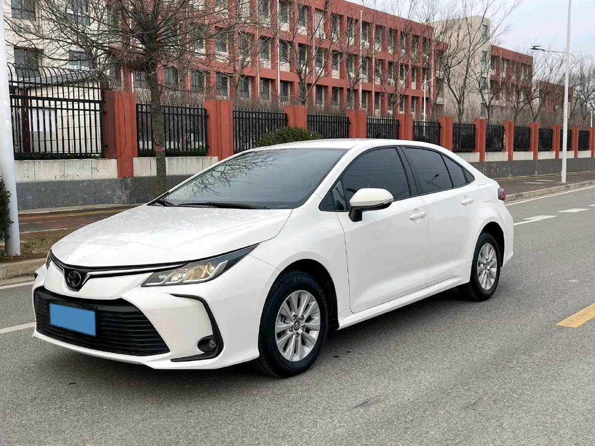 2021 Toyota Corolla 1.2T 116HP L4 CVT,autocango,china used car exporter,china ev exporter,chinese used car exporter,chinese used ev exporter