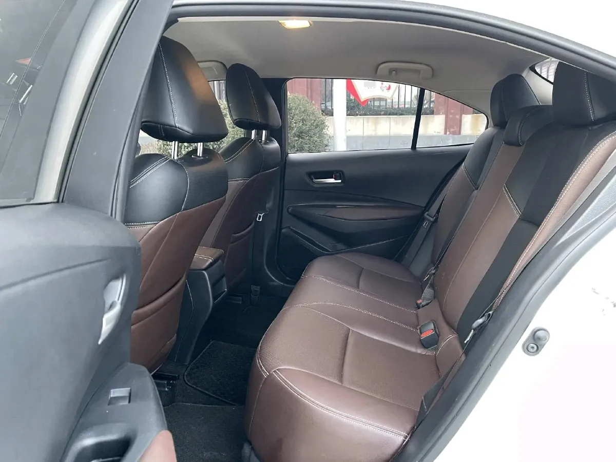 2021 Toyota Corolla 1.2T 116HP L4 CVT,autocango,china used car exporter,china ev exporter,chinese used car exporter,chinese used ev exporter