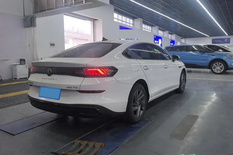 2022 Volkswagen Lavida 1.4T 150HP L4 7DCT,autocango,china used car exporter,china ev exporter,chinese used car exporter,chinese used ev exporter