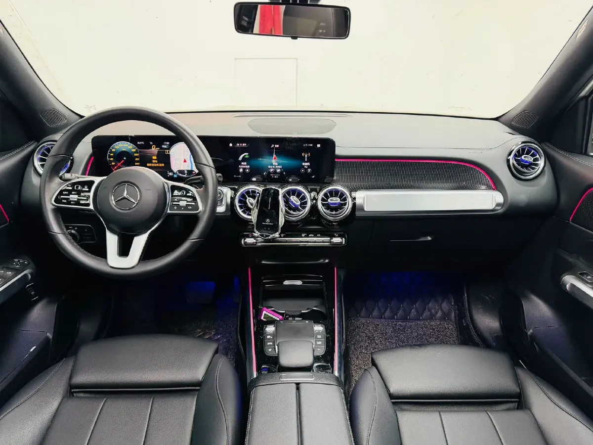 2021 Mercedes-Benz GLB Class 1.3T 163HP L4 7DCT,autocango,china used car exporter,china ev exporter,chinese used car exporter,chinese used ev exporter