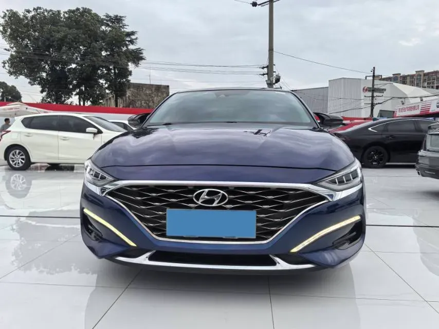 2019 Hyundai La Festa 1.6T 204HP L4 7DCT,autocango,china used car exporter,china ev exporter,chinese used car exporter,chinese used ev exporter