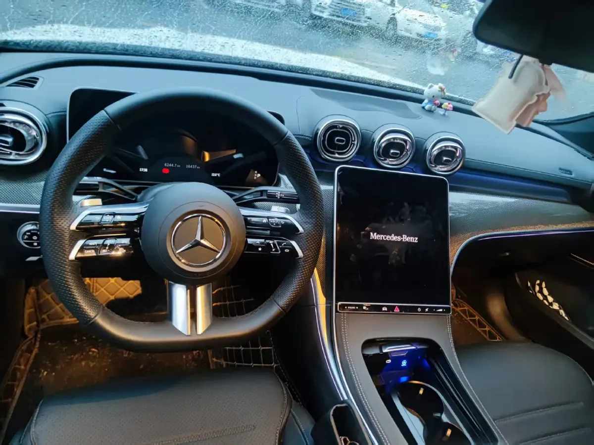 2024 Mercedes-Benz C Class 1.5T 204HP L4 9AT,autocango,china used car exporter,china ev exporter,chinese used car exporter,chinese used ev exporter