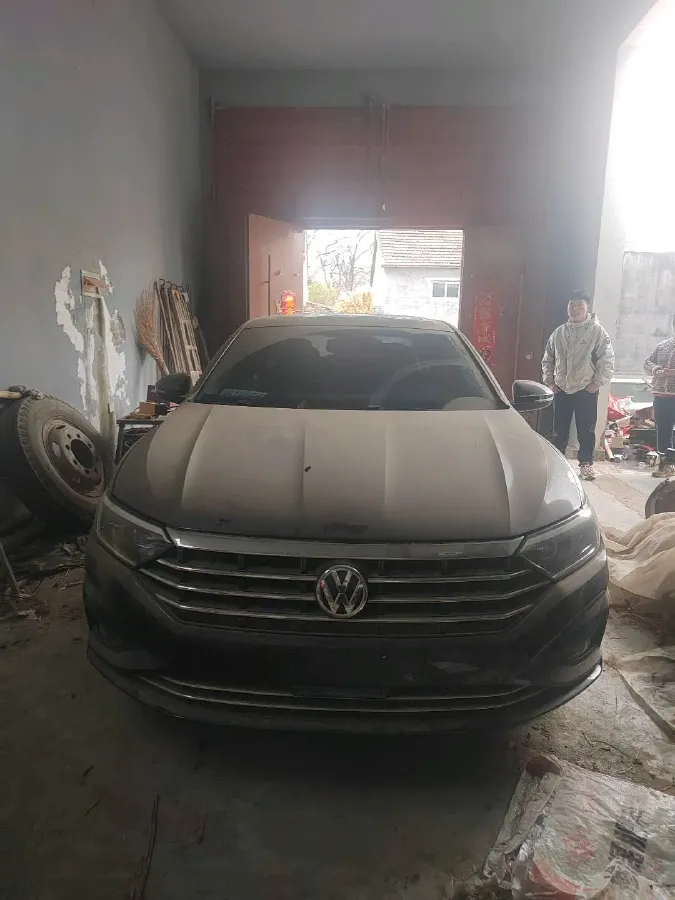 2021 Volkswagen Sagitar 1.2T 116HP L4 5MT,autocango,china used car exporter,china ev exporter,chinese used car exporter,chinese used ev exporter