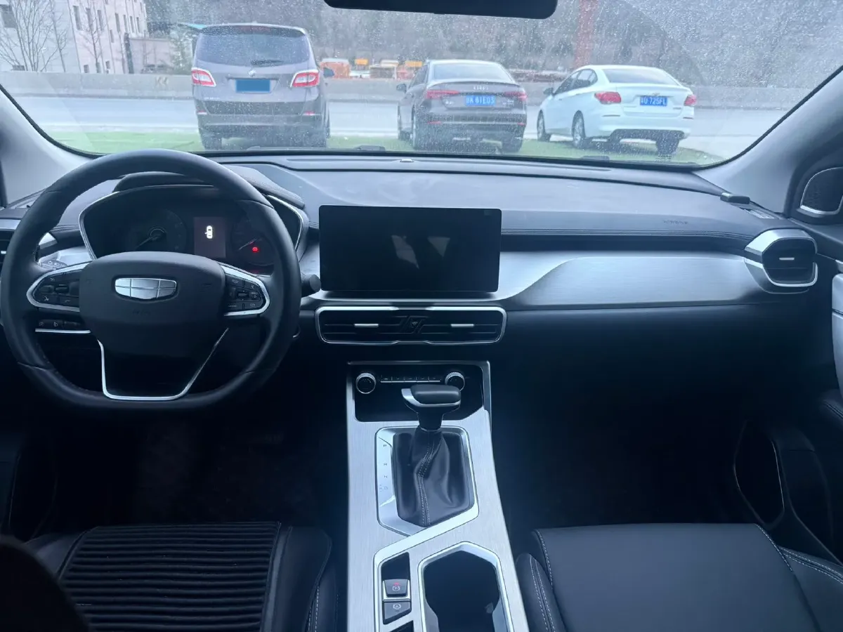 2025 Geely Coolray 1.5L 126HP L4 CVT,autocango,china used car exporter,china ev exporter,chinese used car exporter,chinese used ev exporter