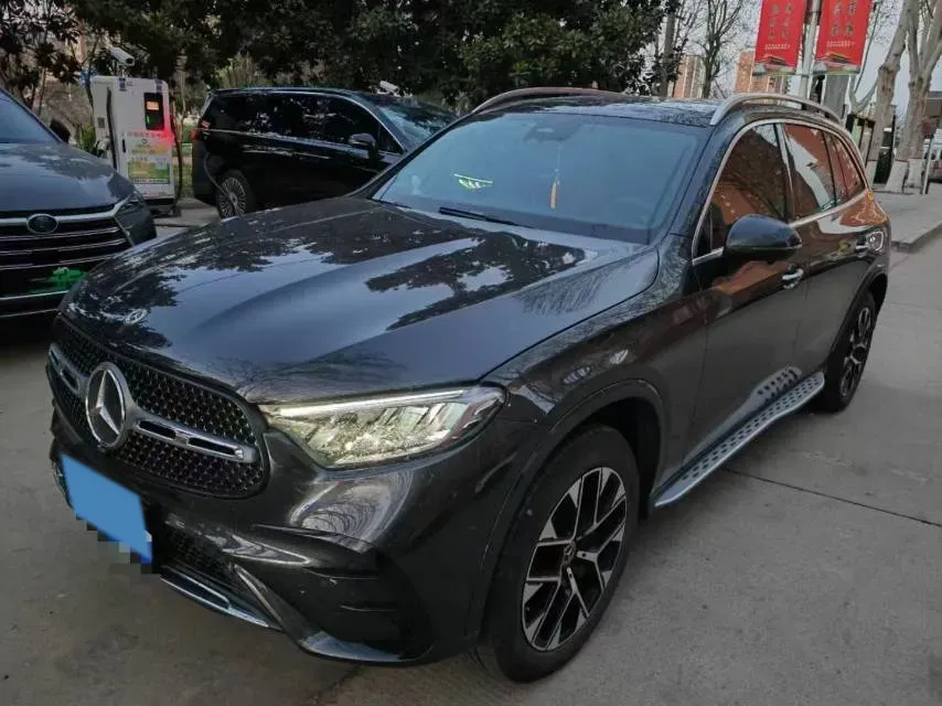 2023 Mercedes-Benz GLC Class 2.0T 204HP L4 9AT,autocango,china used car exporter,china ev exporter,chinese used car exporter,chinese used ev exporter